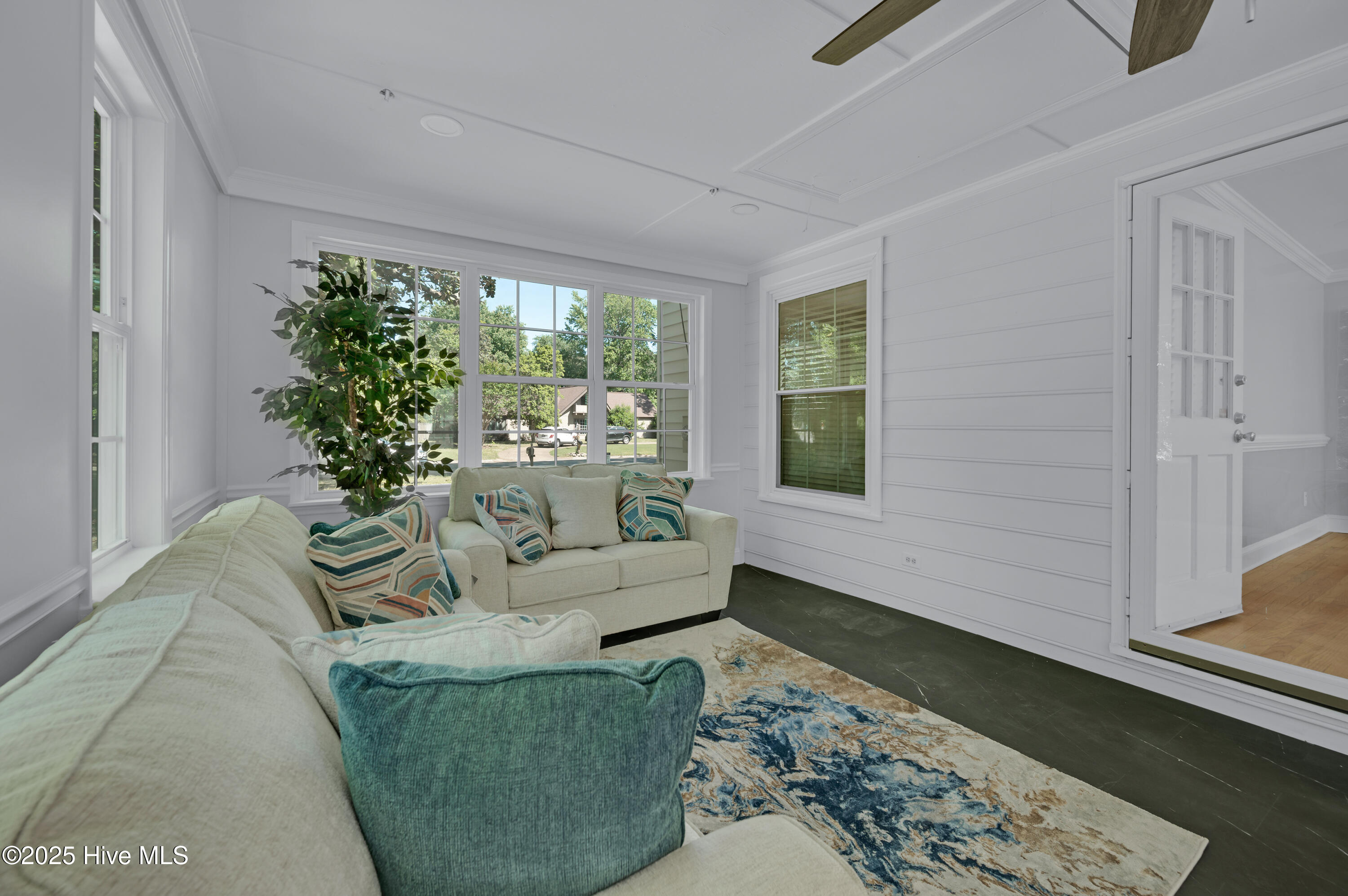 401 Club Pines Drive