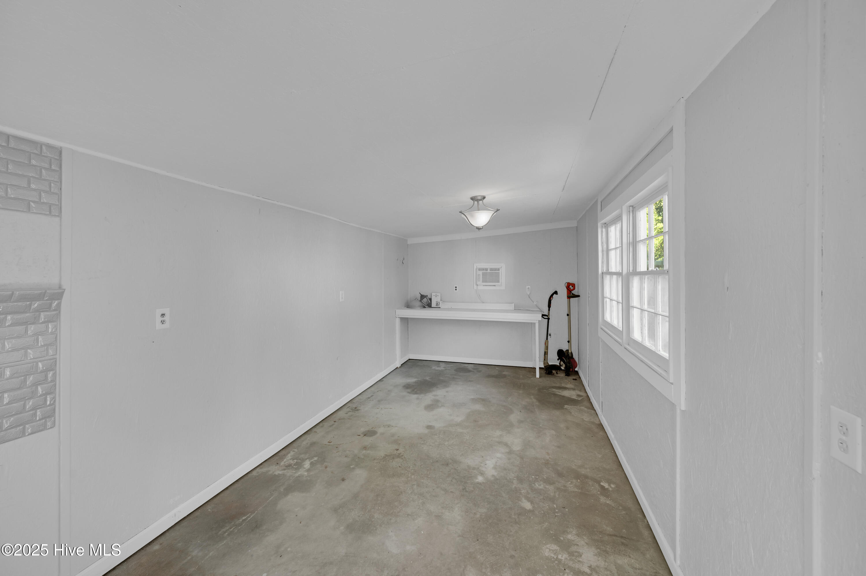 401 Club Pines Drive