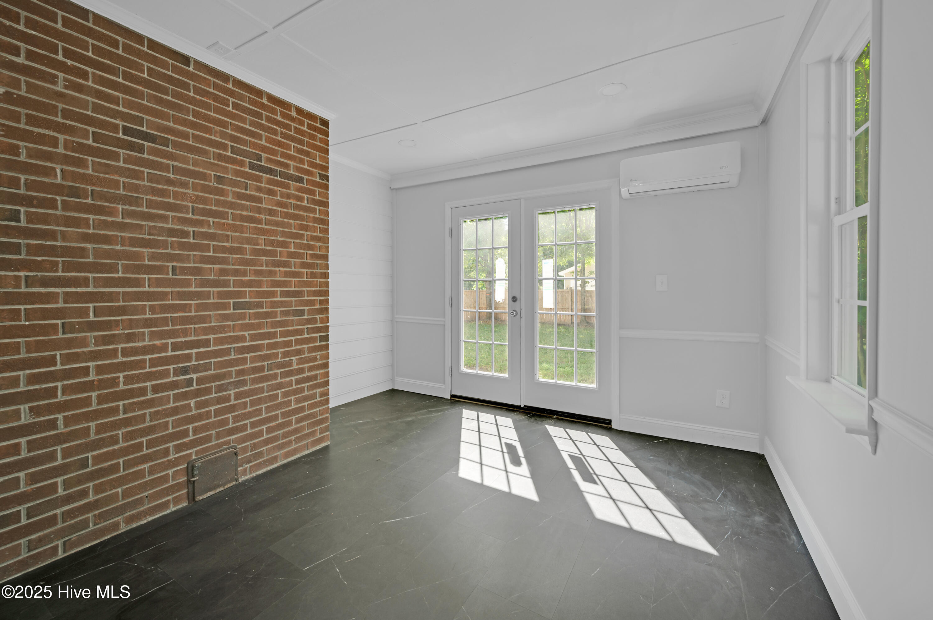 401 Club Pines Drive