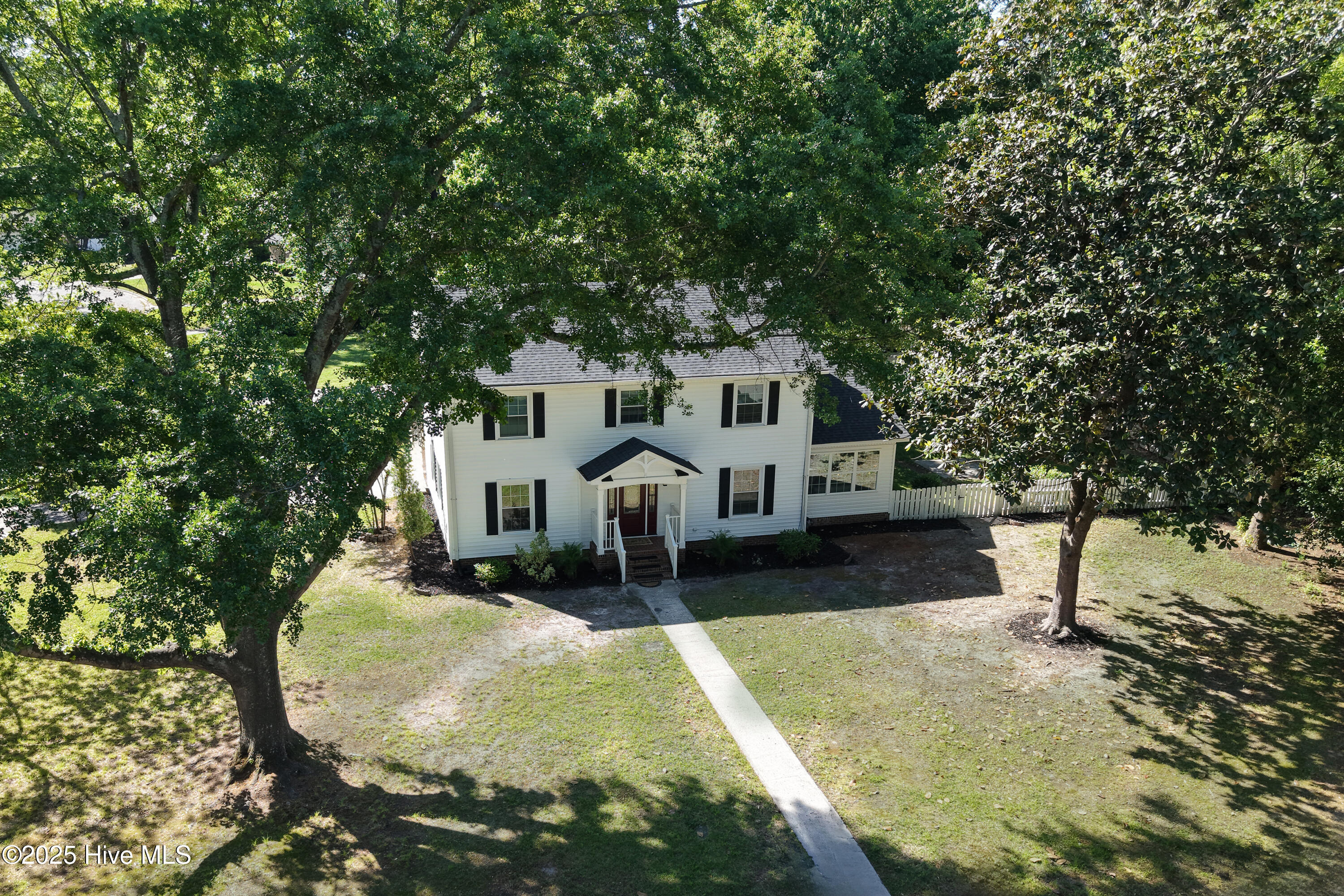401 Club Pines Drive