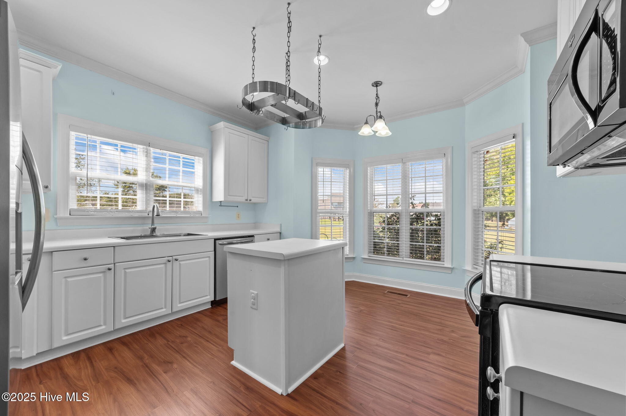 804 Glen Abbey Drive