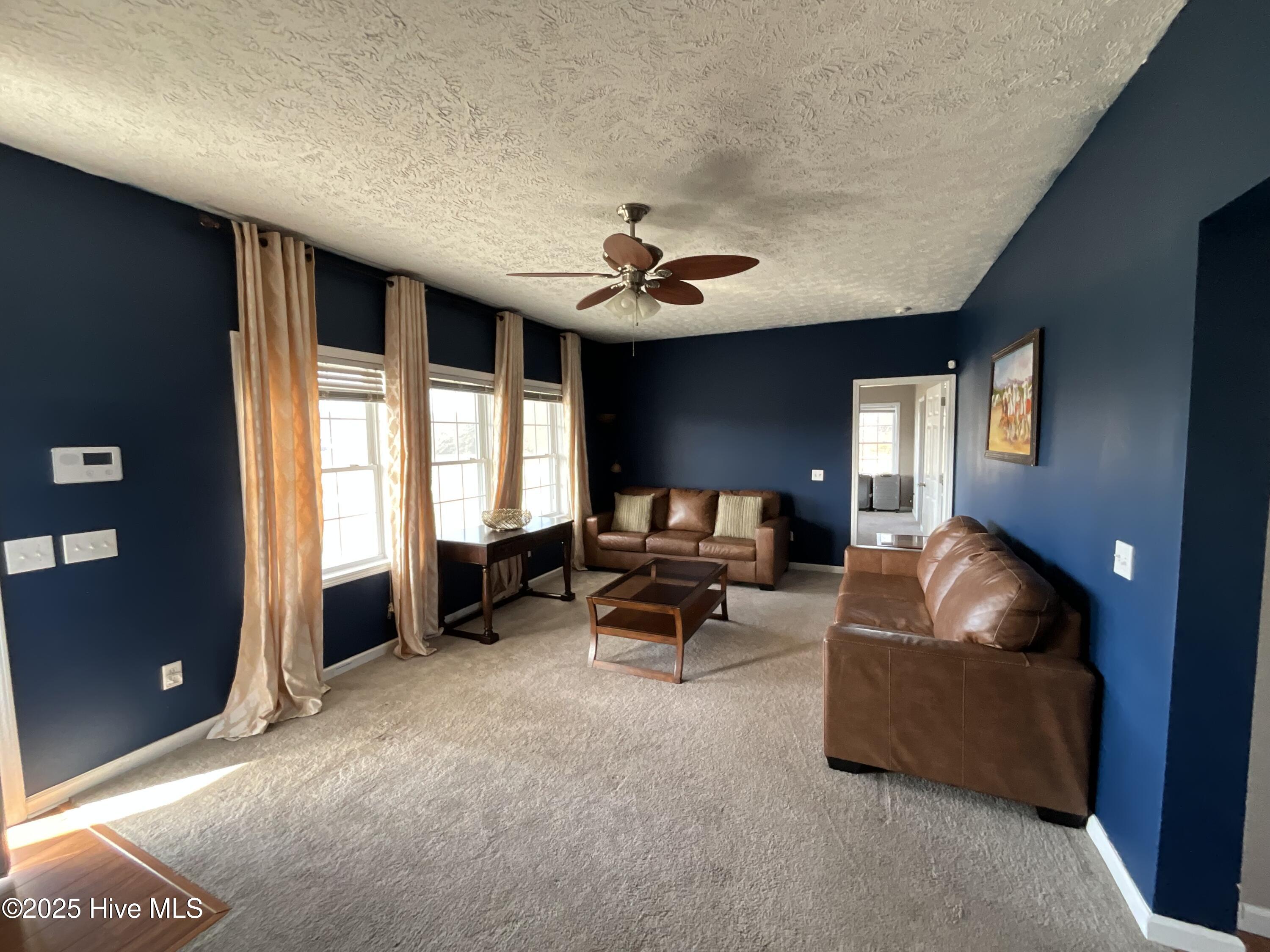 3274 Quail Pointe Drive