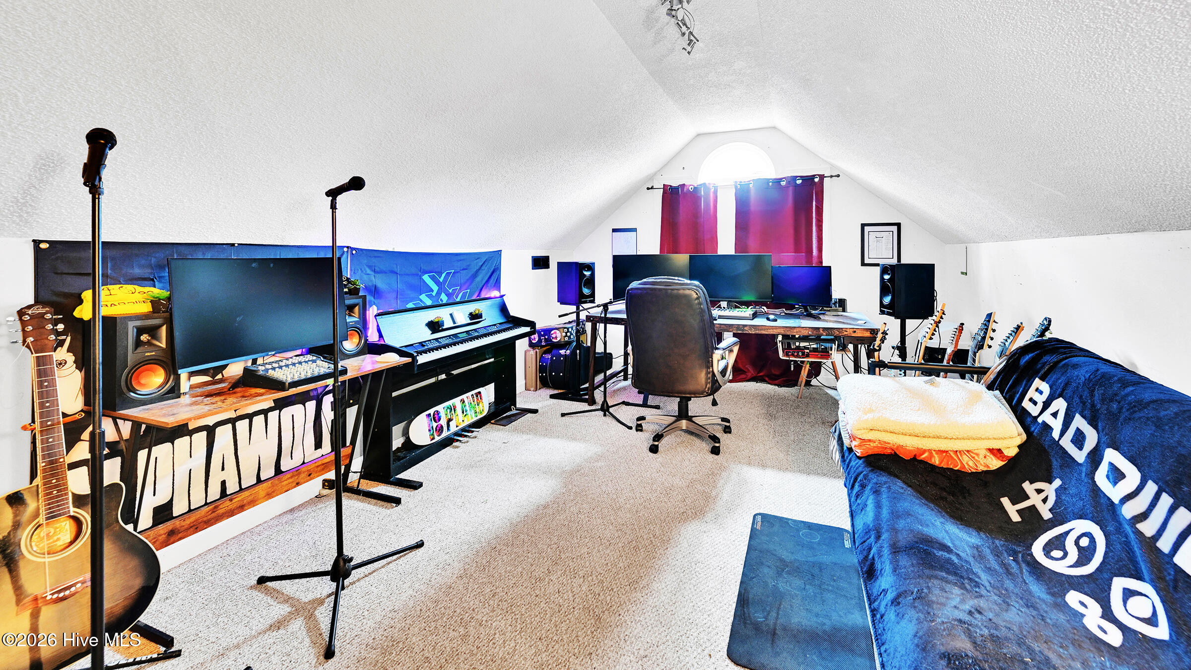 950 Kelly Drive