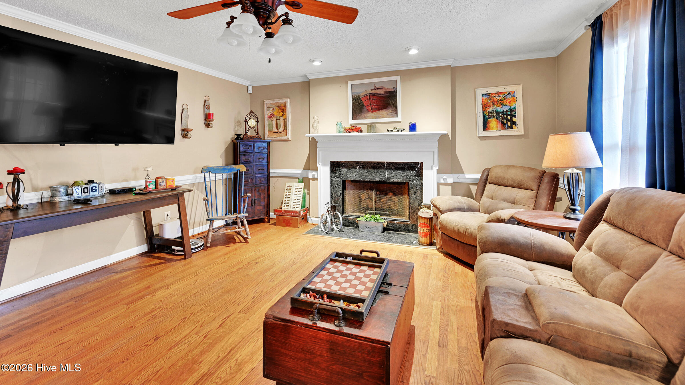 950 Kelly Drive