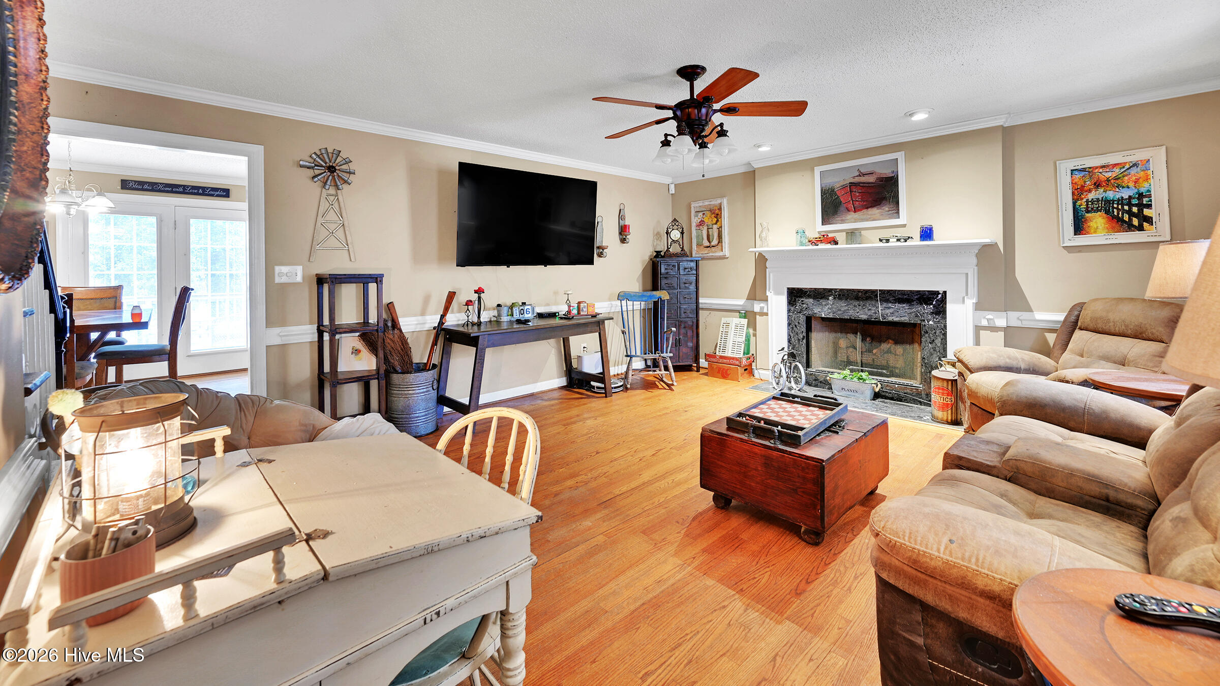 950 Kelly Drive