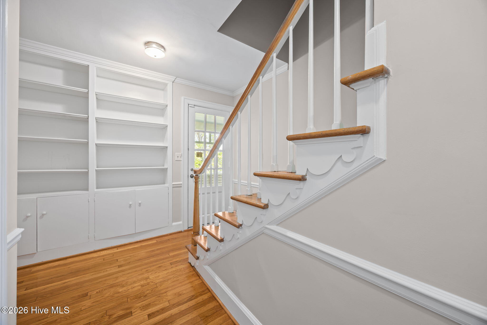 1104 W Rock Spring Road