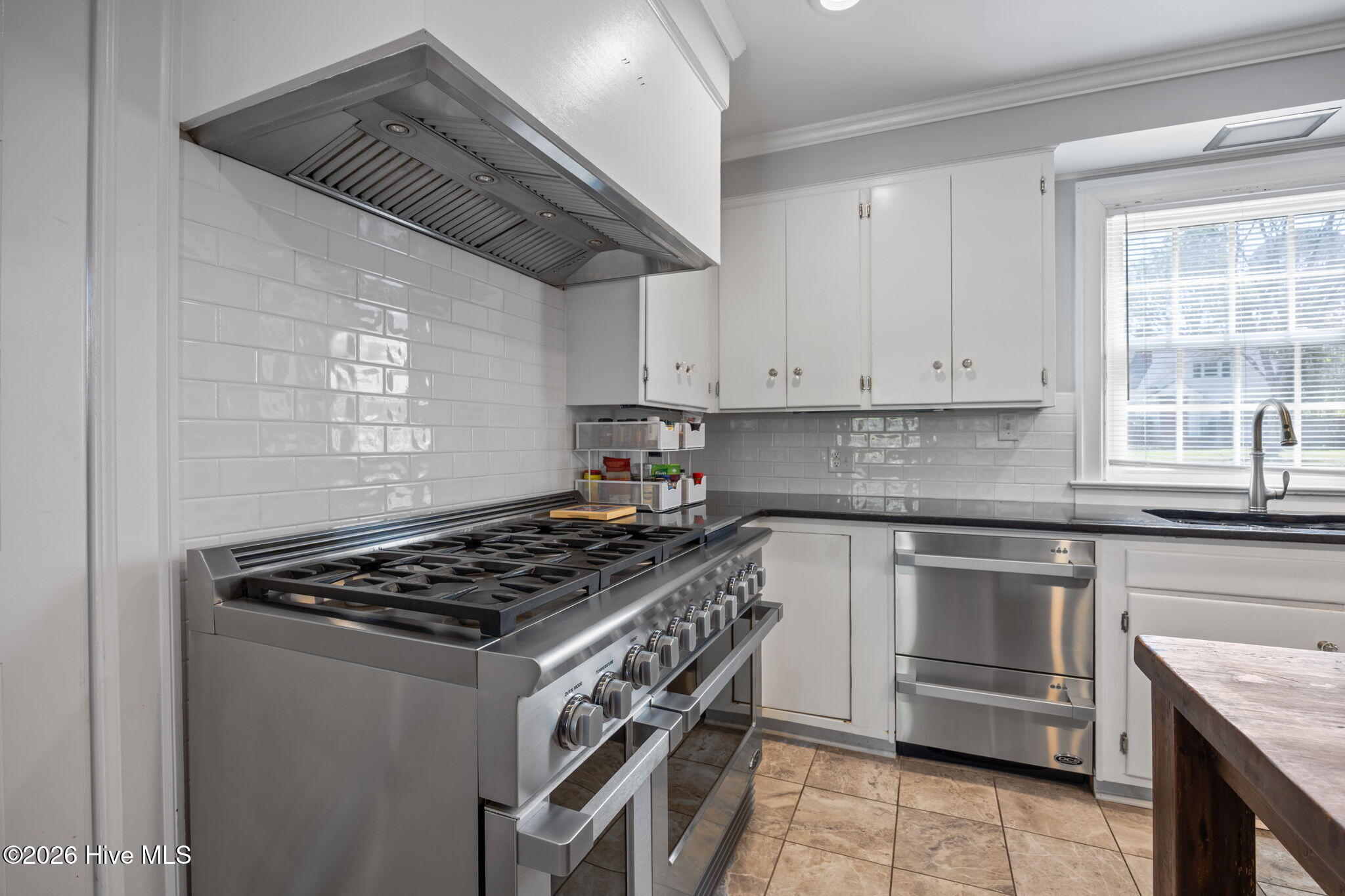 1104 W Rock Spring Road