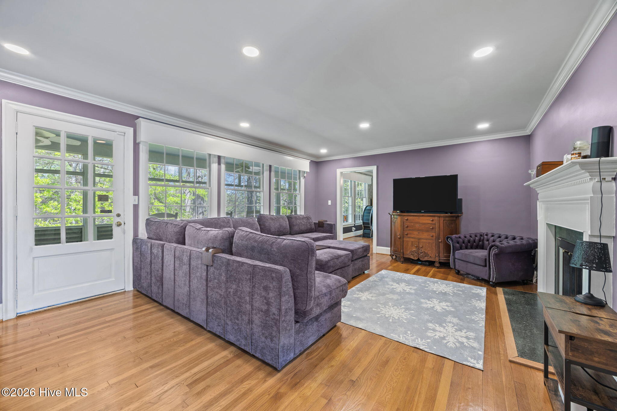 1104 W Rock Spring Road