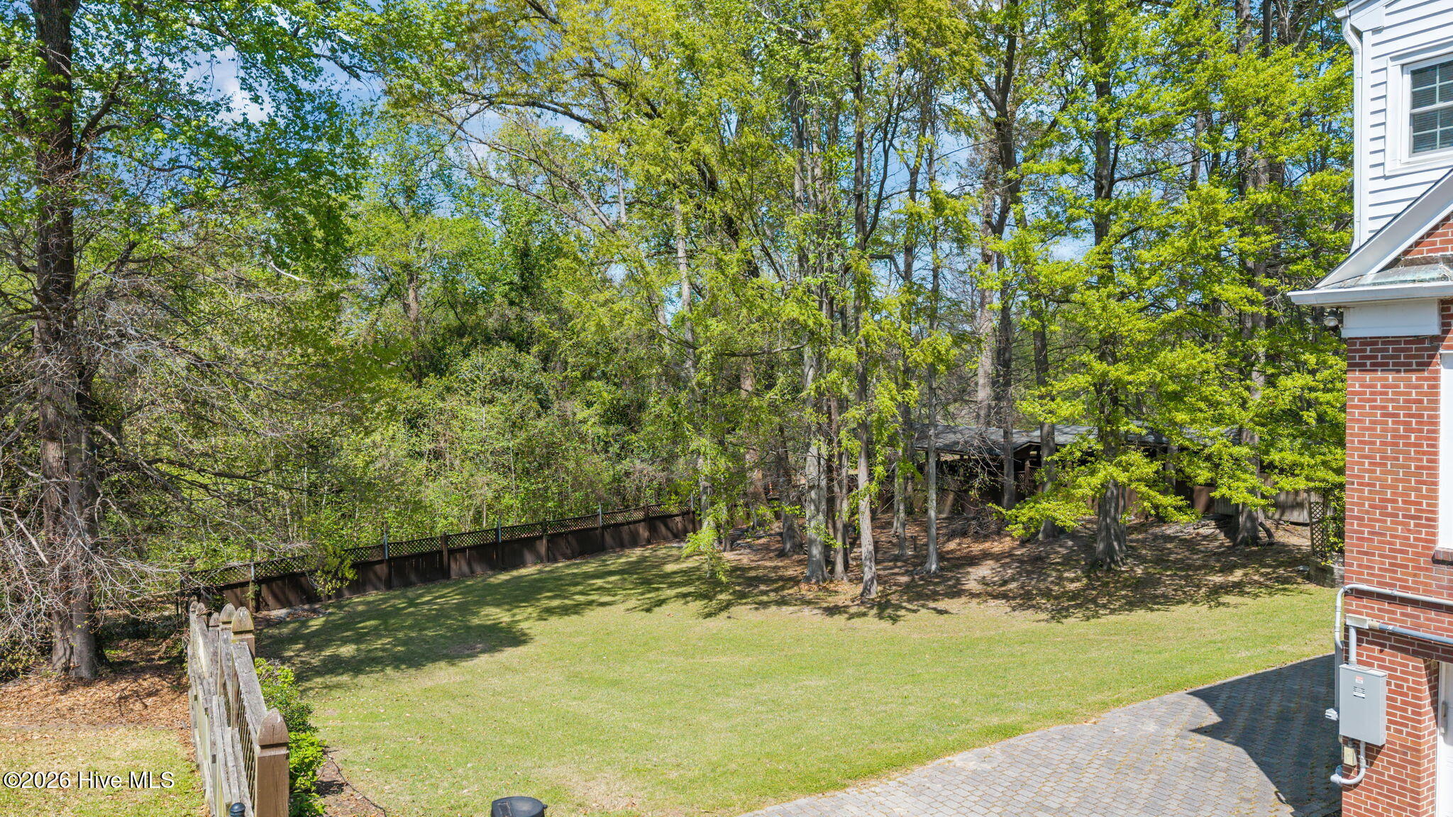 1104 W Rock Spring Road
