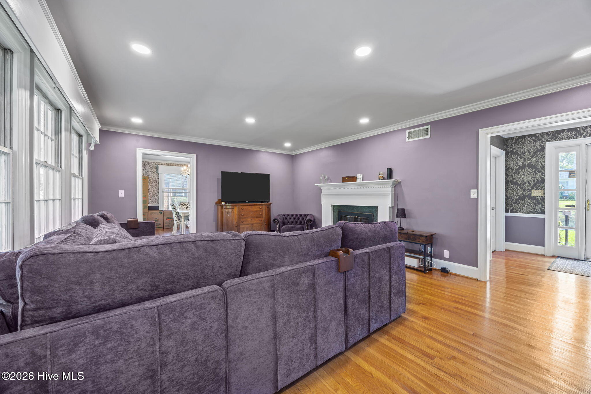 1104 W Rock Spring Road
