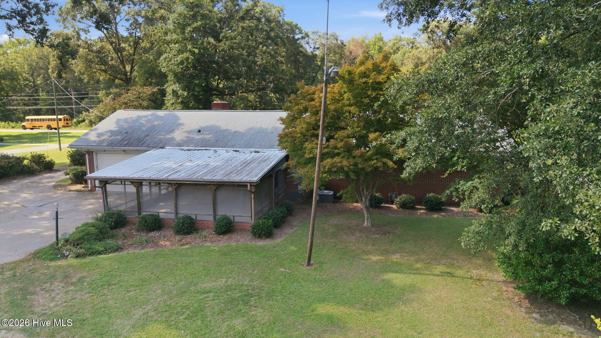 3295 Dickinson Avenue