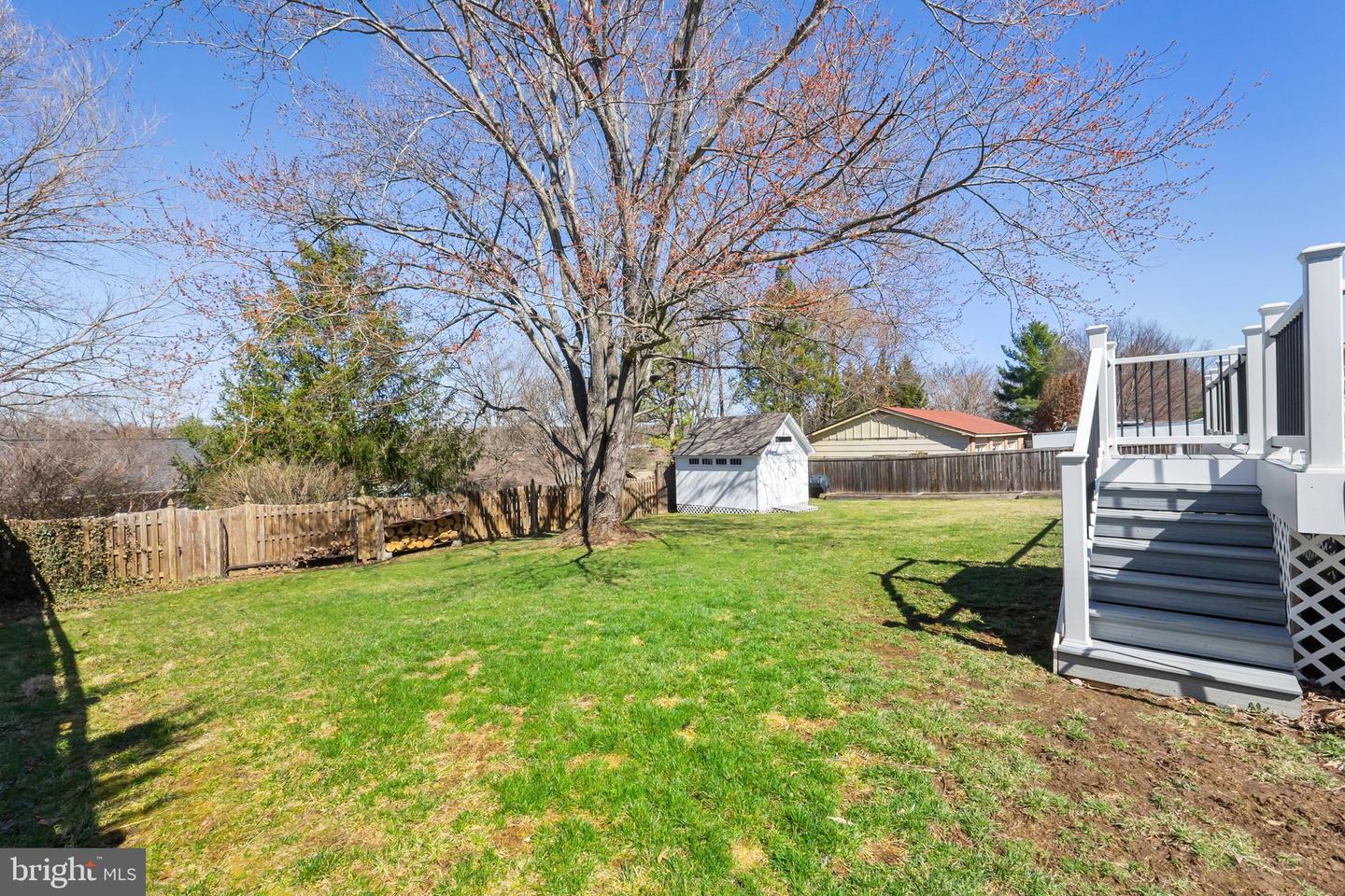 126 Maryanne Ave SW