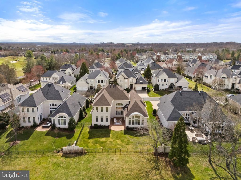43576 Jackson Hole Cir