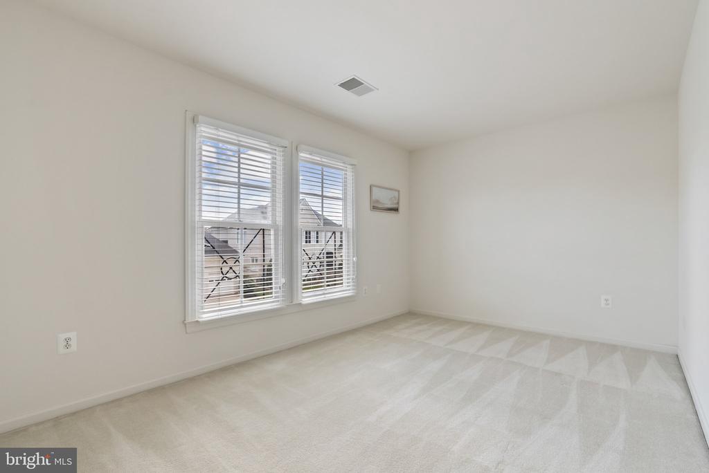43576 Jackson Hole Cir