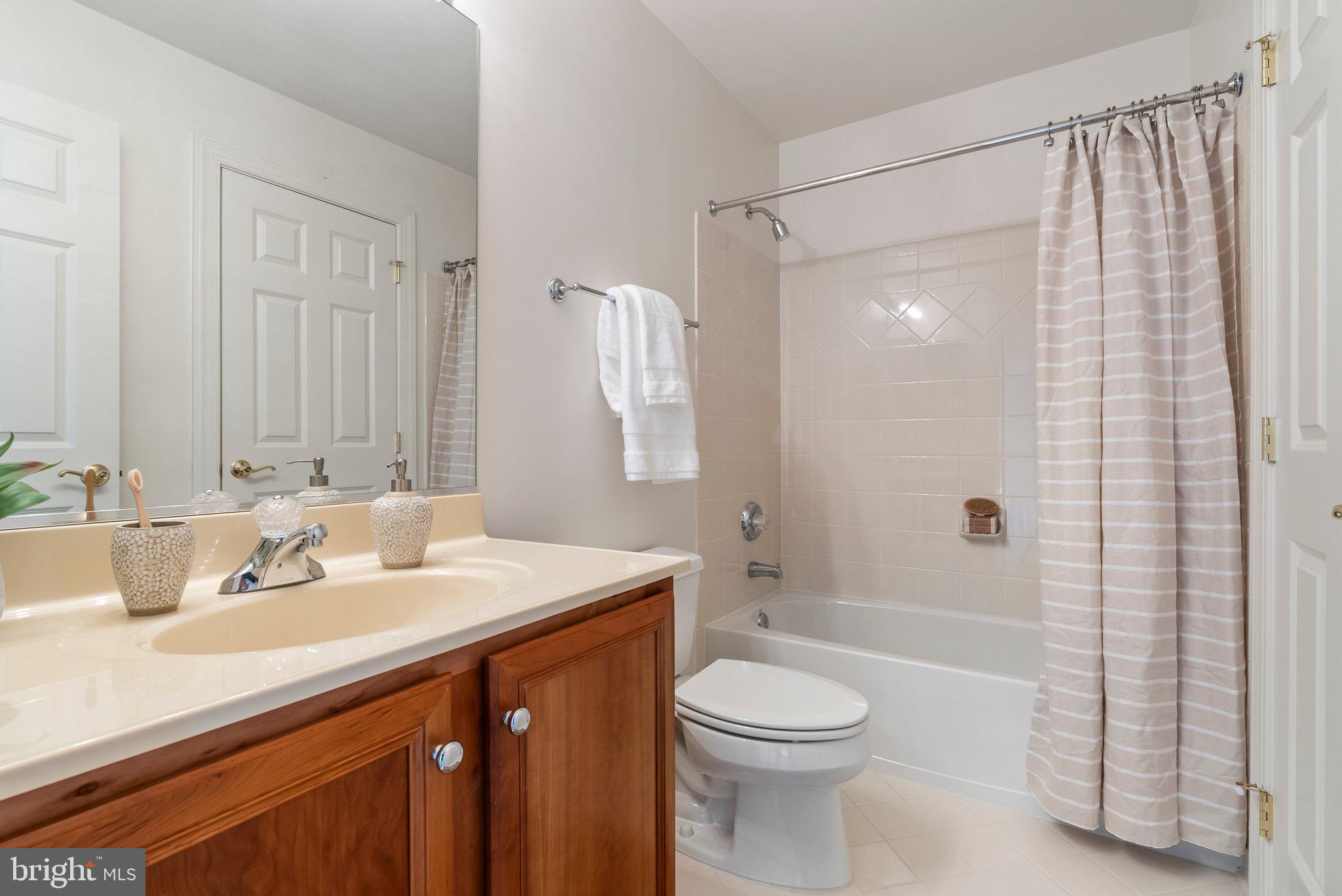 43576 Jackson Hole Cir