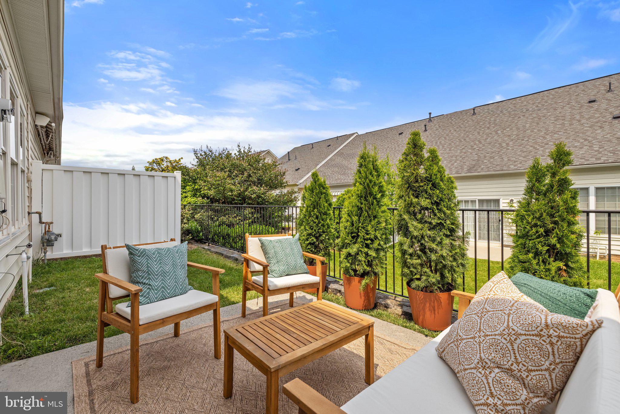 44372 Sunset Maple Dr