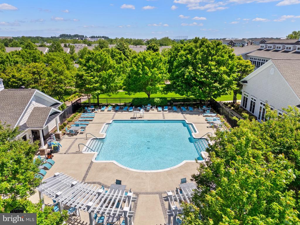 44372 Sunset Maple Dr