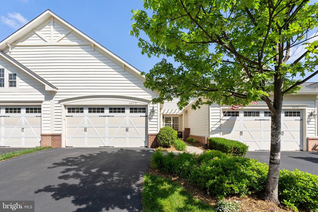 44372 Sunset Maple Dr