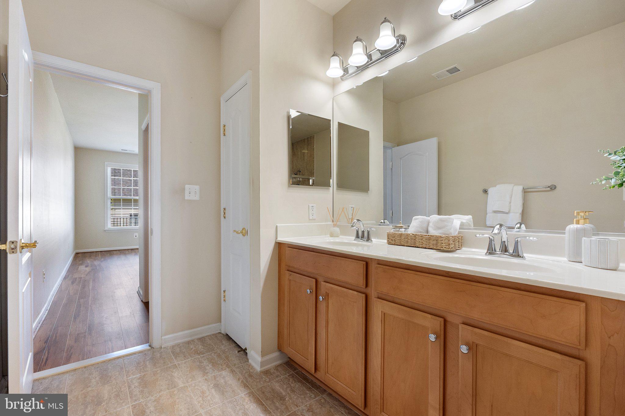 44372 Sunset Maple Dr