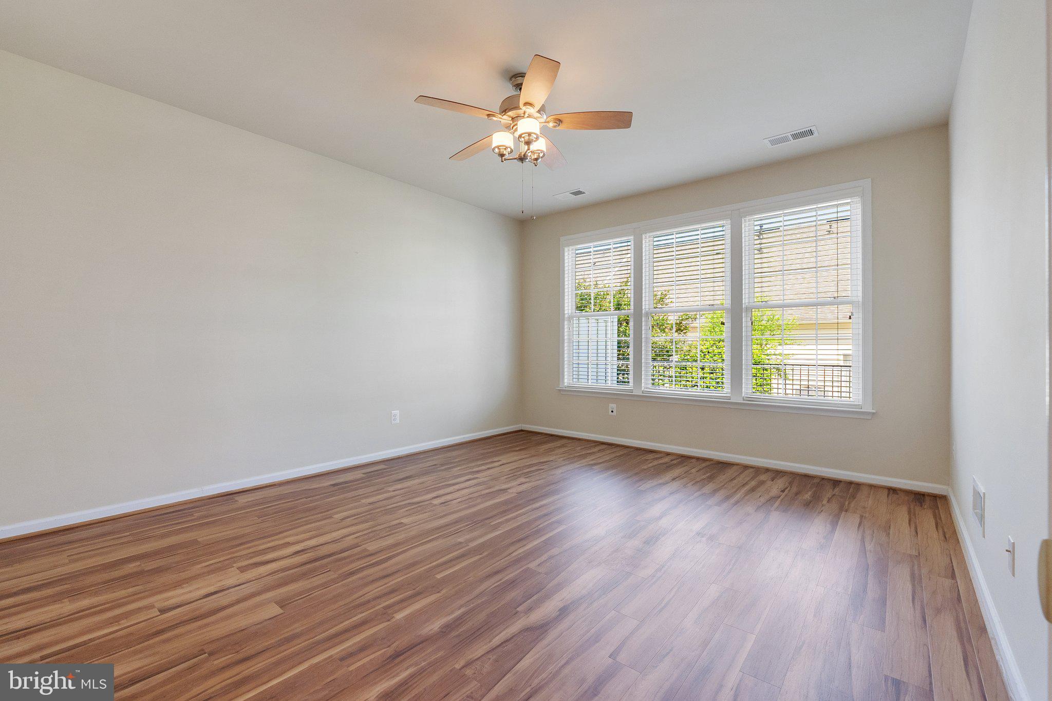 44372 Sunset Maple Dr