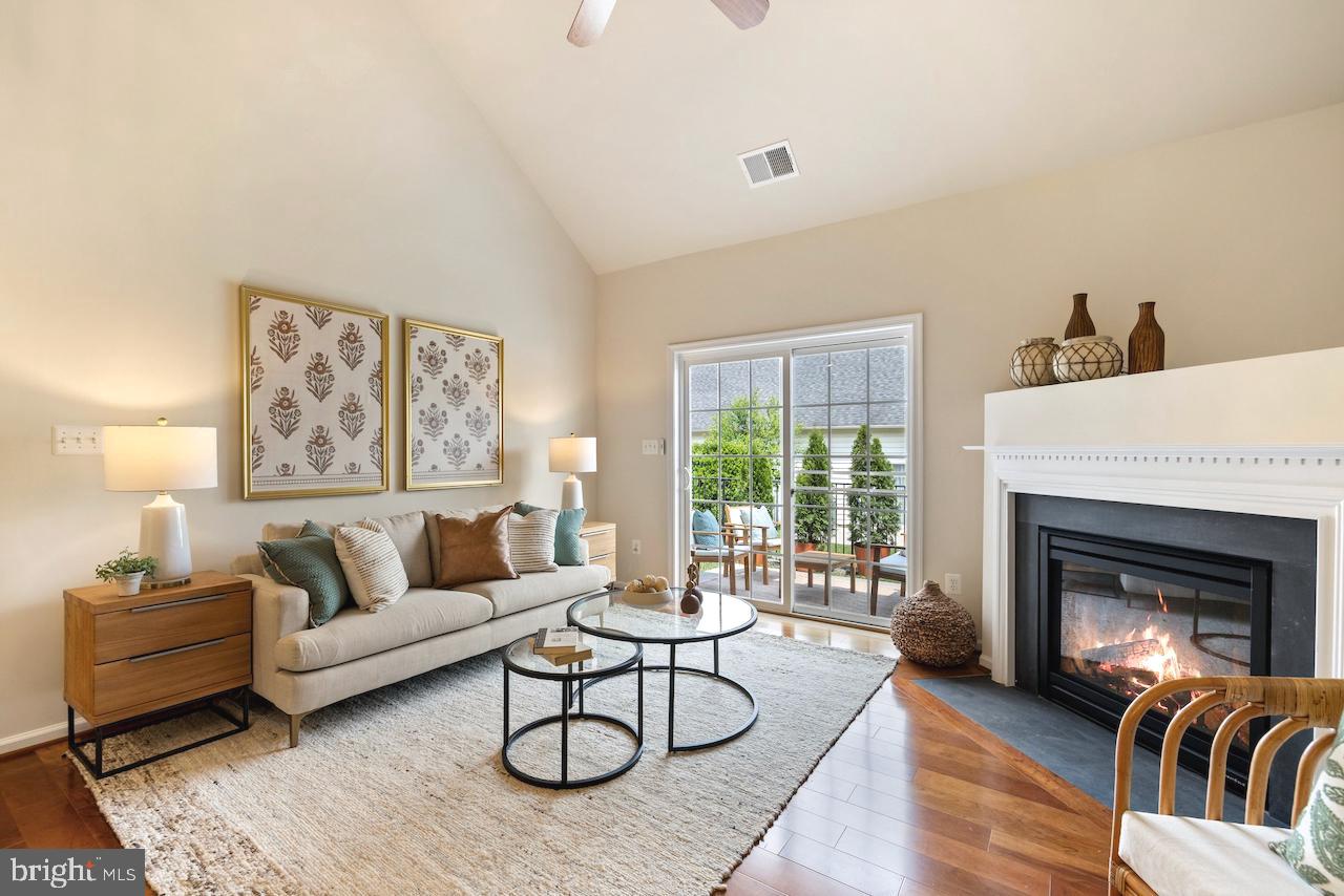 44372 Sunset Maple Dr