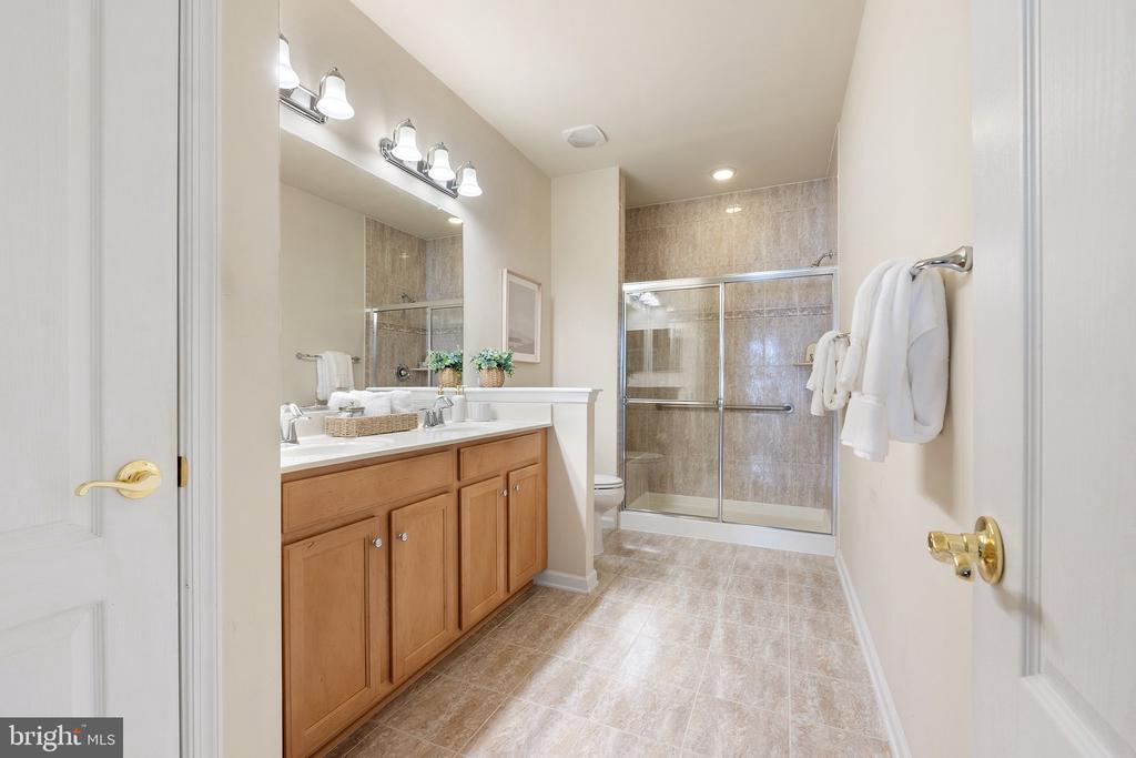 44372 Sunset Maple Dr