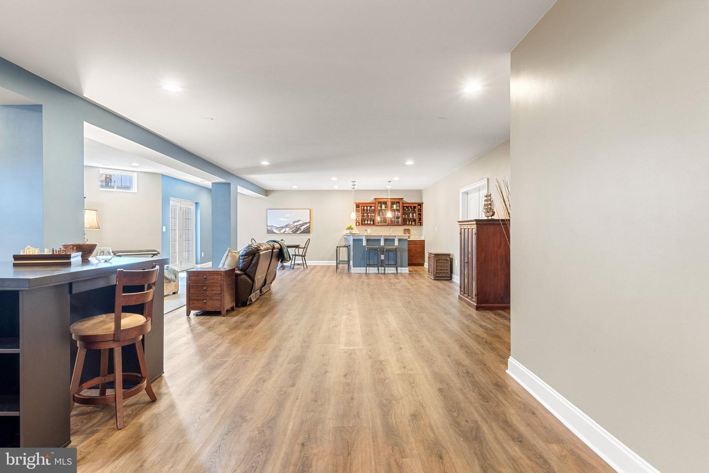 15054 Omega Ct