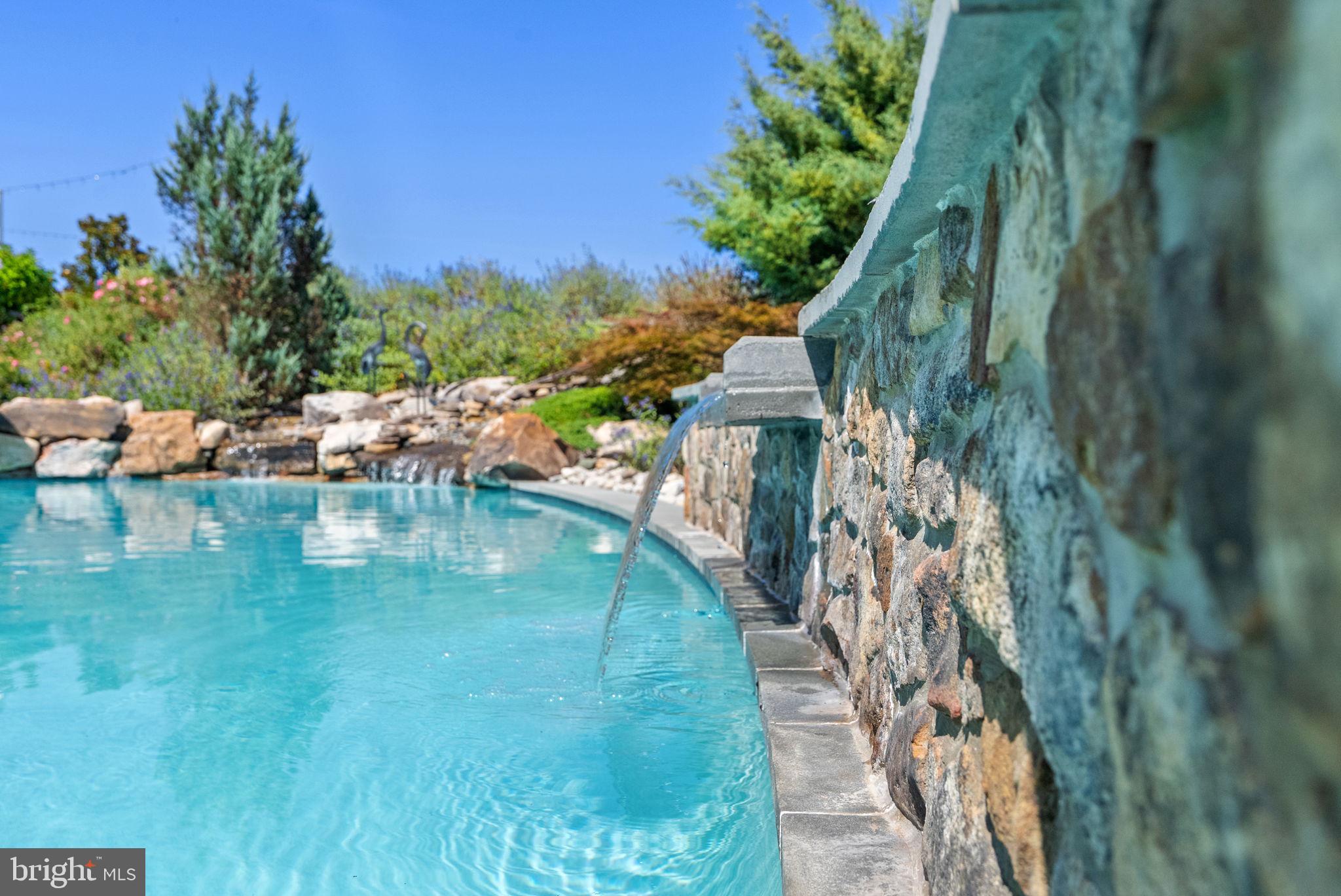 15124 OMEGA COURT