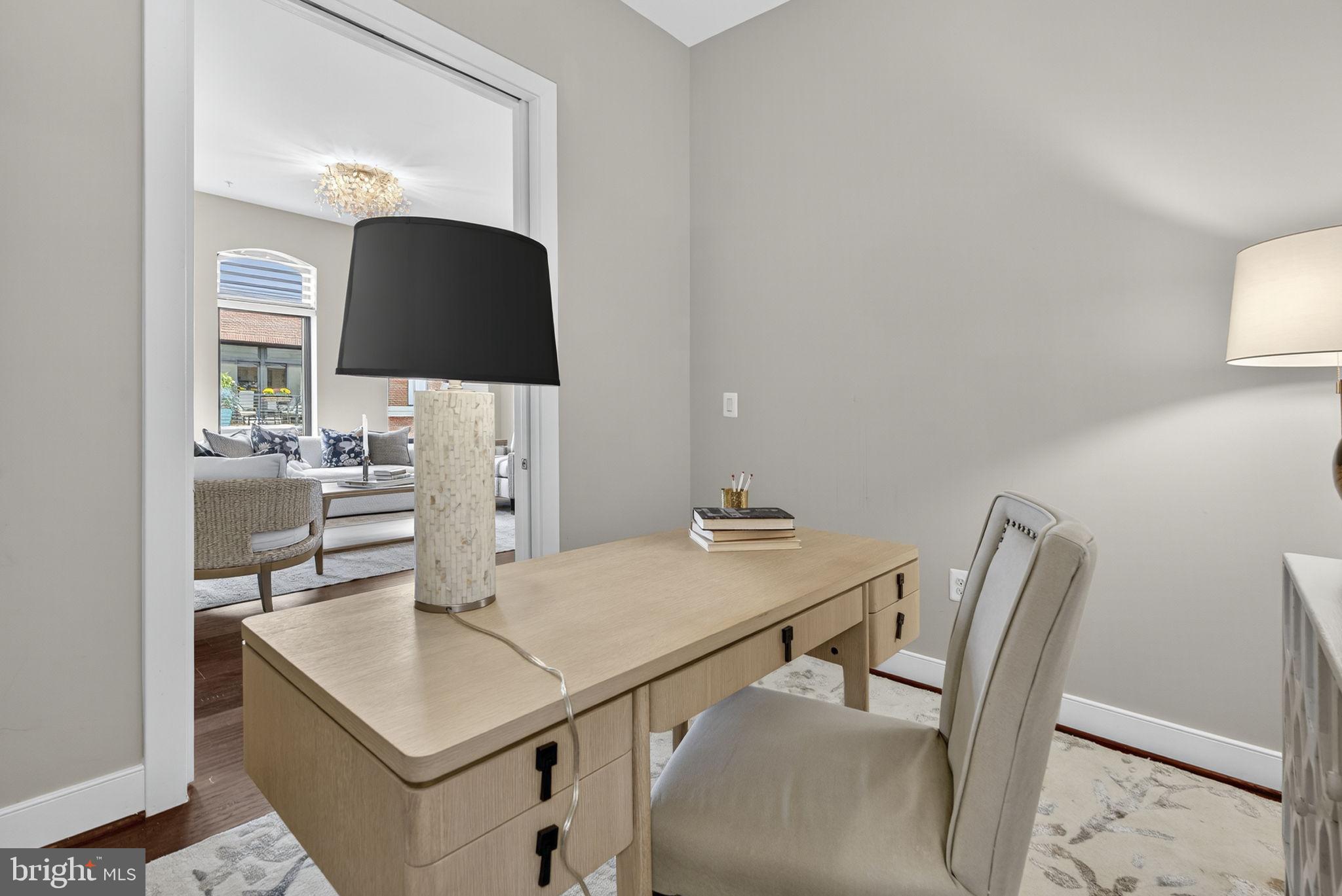 3 STATIONMASTER STREET SE 402