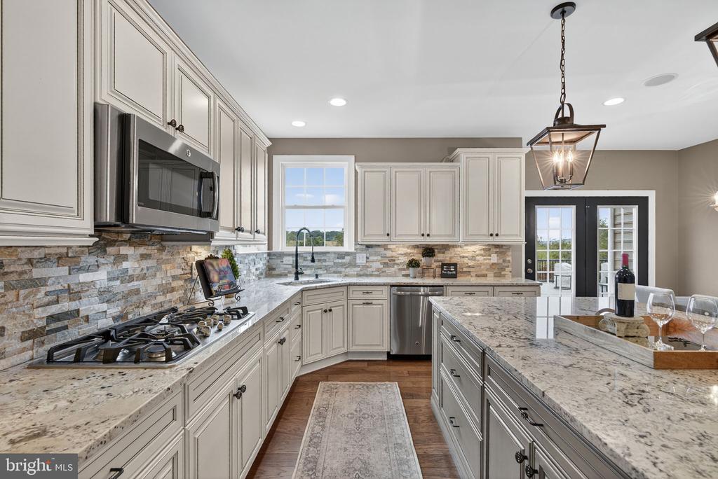 15124 OMEGA COURT