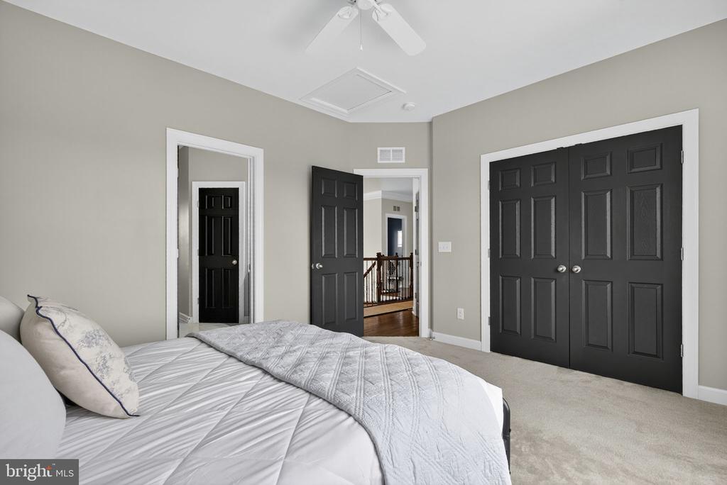 15124 OMEGA COURT