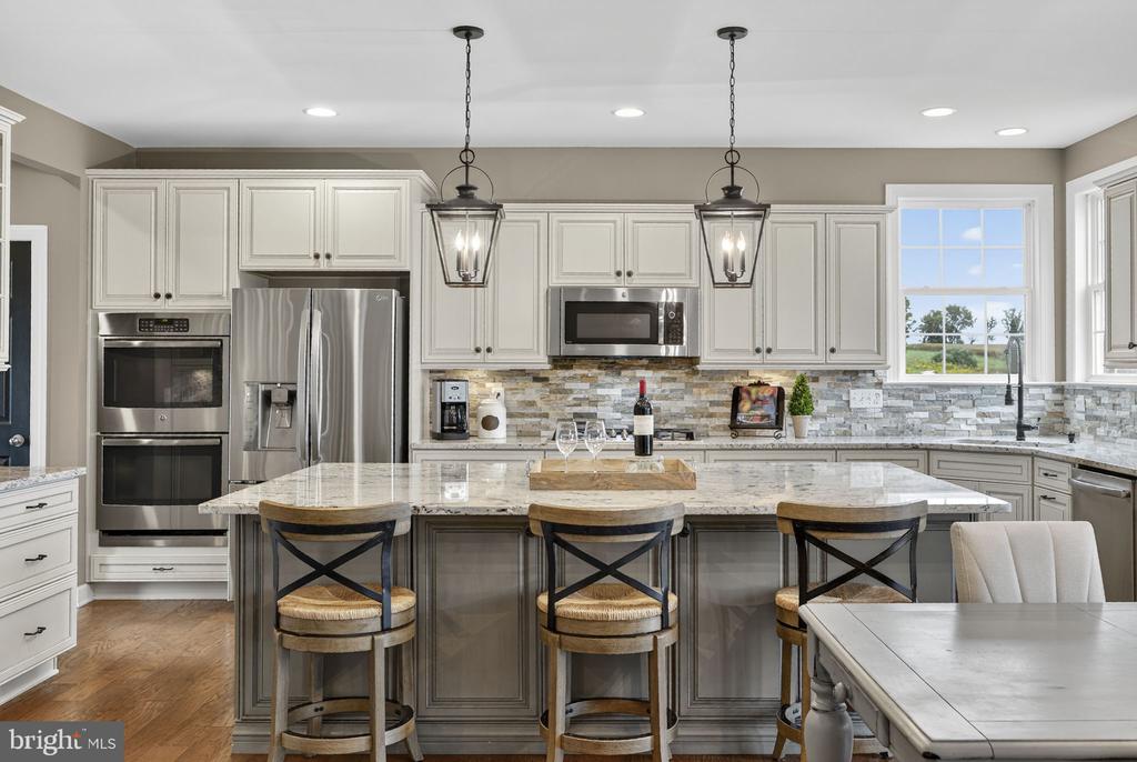 15124 OMEGA COURT