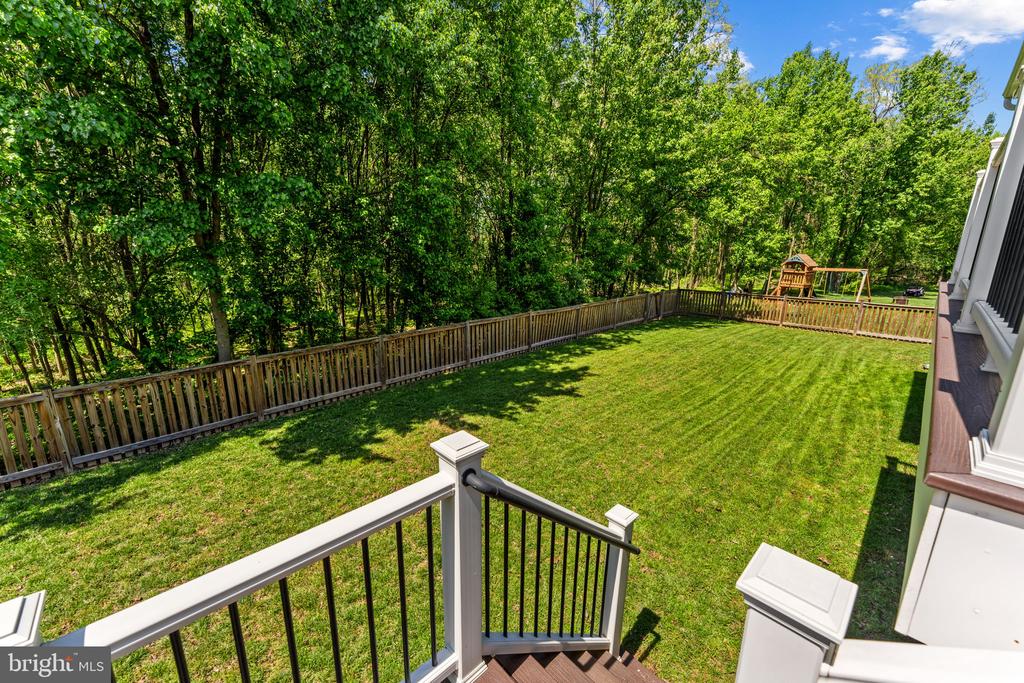 24 EISENTOWN DRIVE
