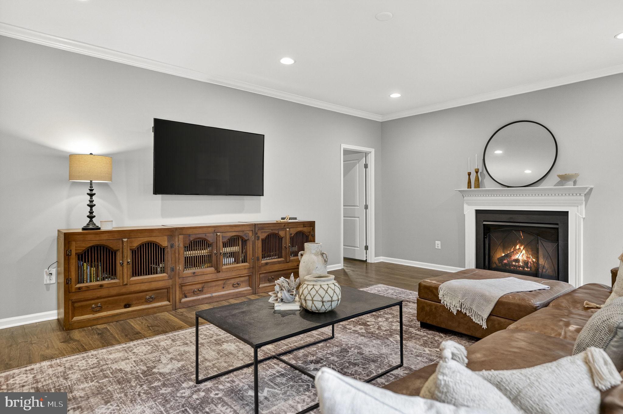 24 EISENTOWN DRIVE