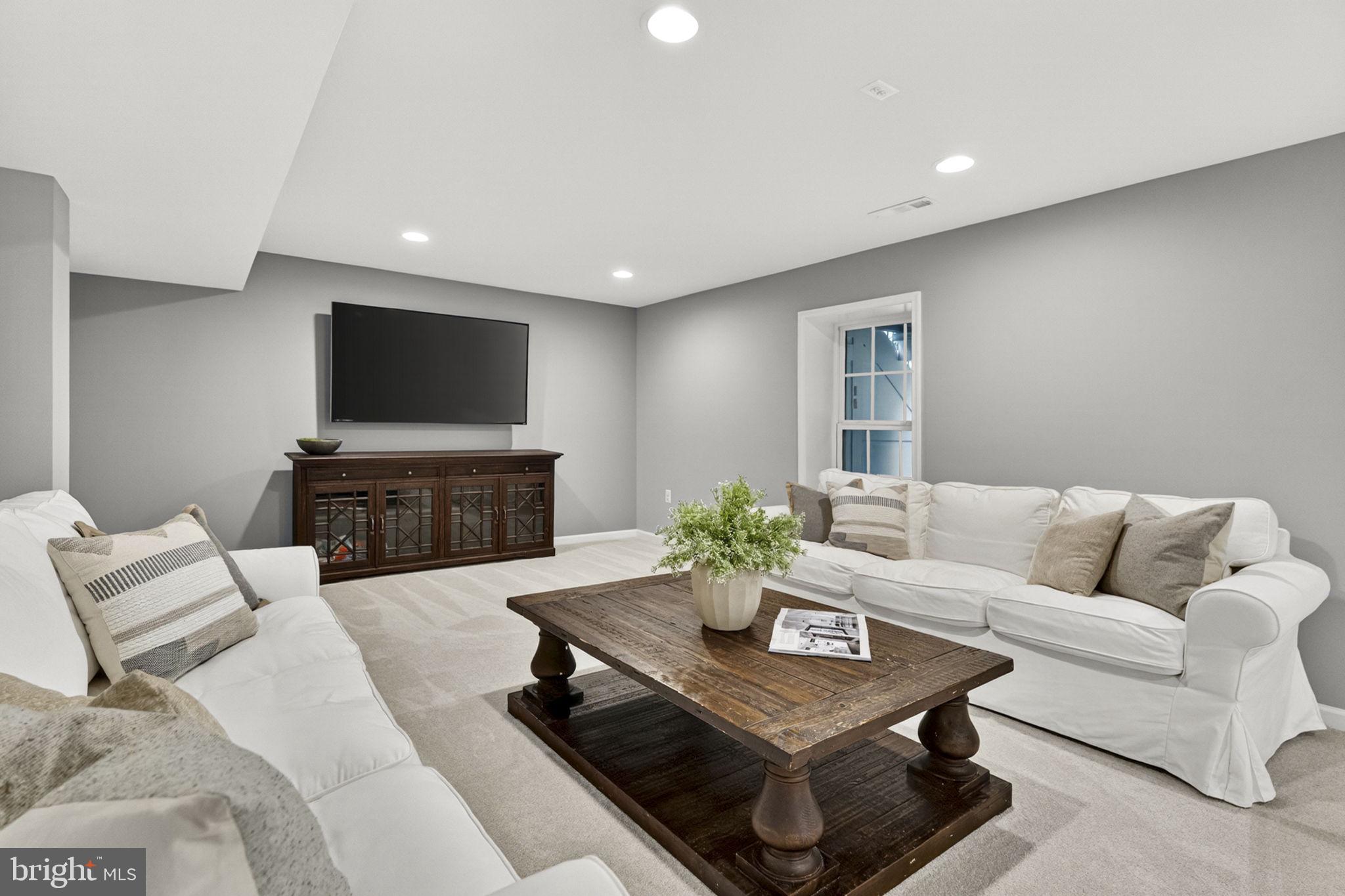 24 EISENTOWN DRIVE