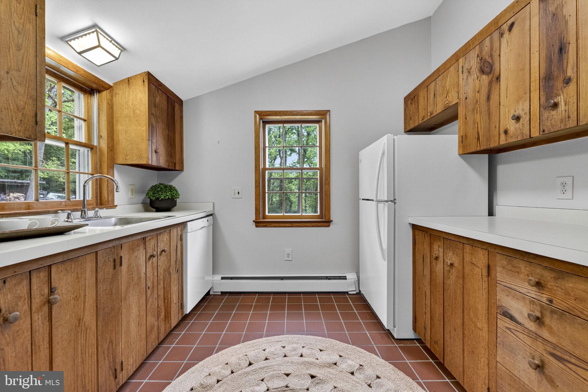 42165 BLACK WALNUT LANE