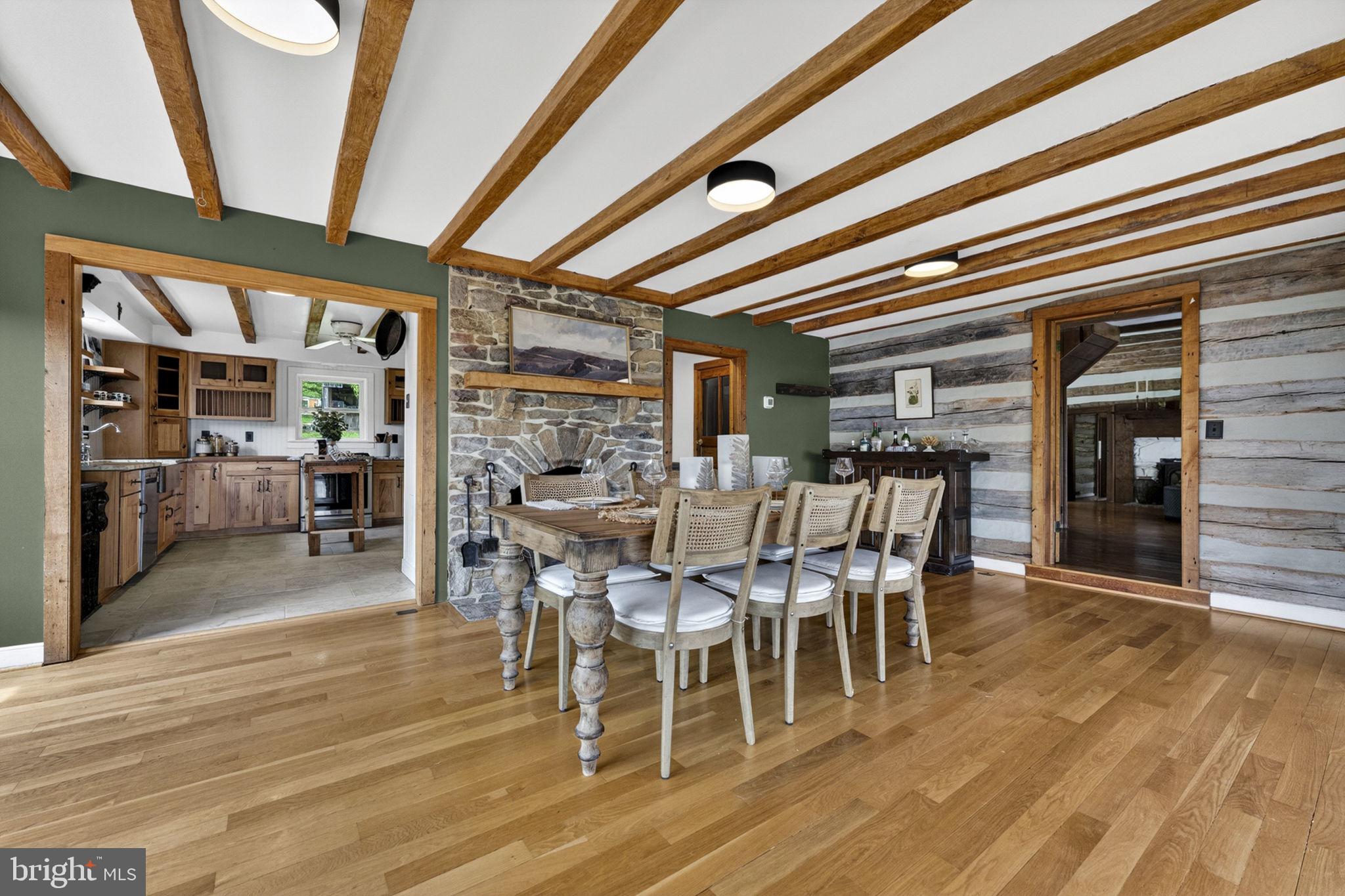 42165 BLACK WALNUT LANE