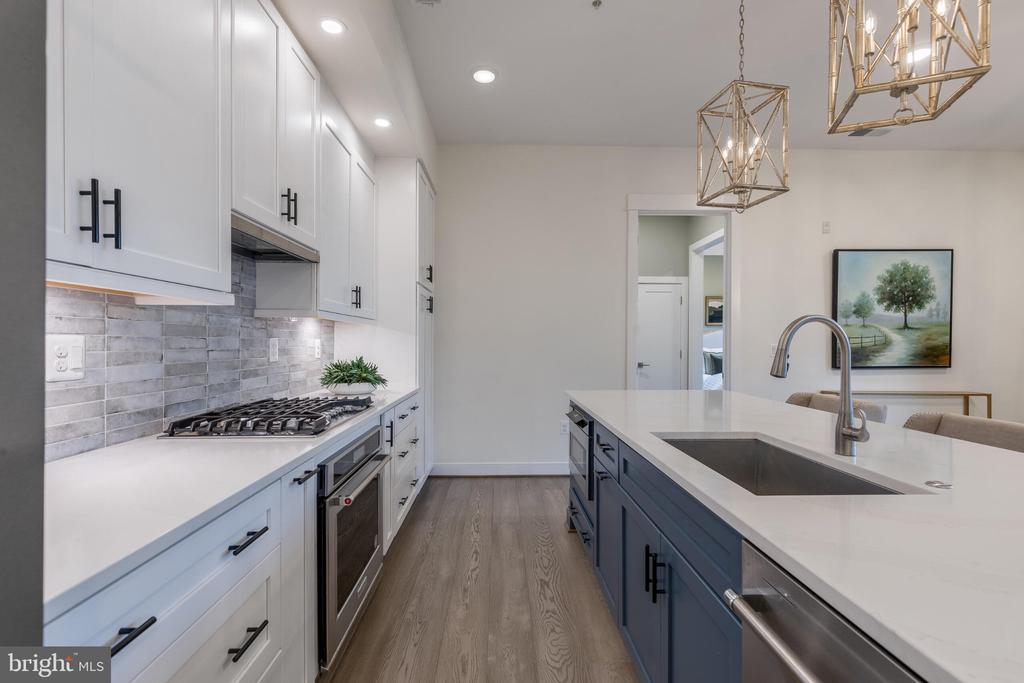 5 STATIONMASTER STREET SE Unit: 203