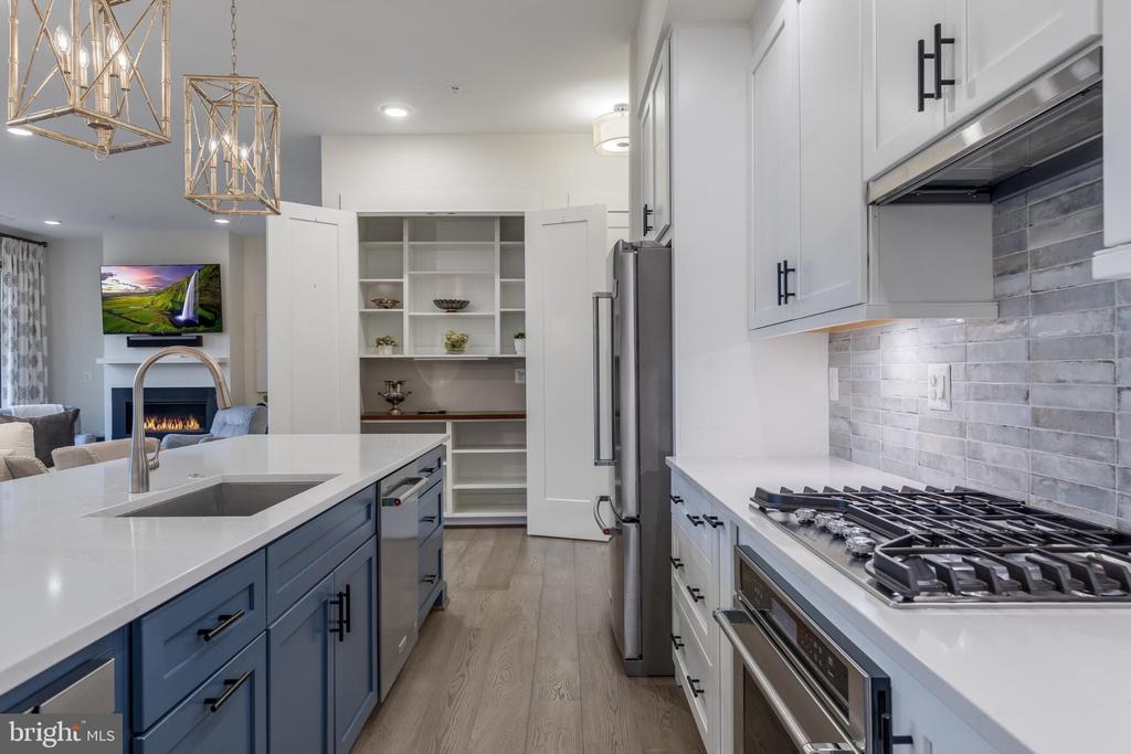 5 STATIONMASTER STREET SE Unit: 203
