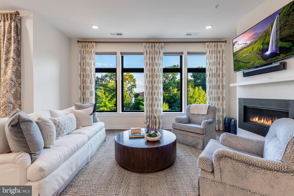 5 STATIONMASTER STREET SE Unit: 203