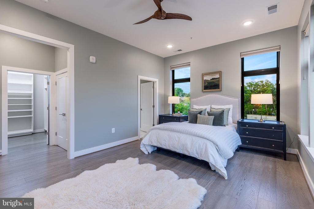 5 STATIONMASTER STREET SE Unit: 203