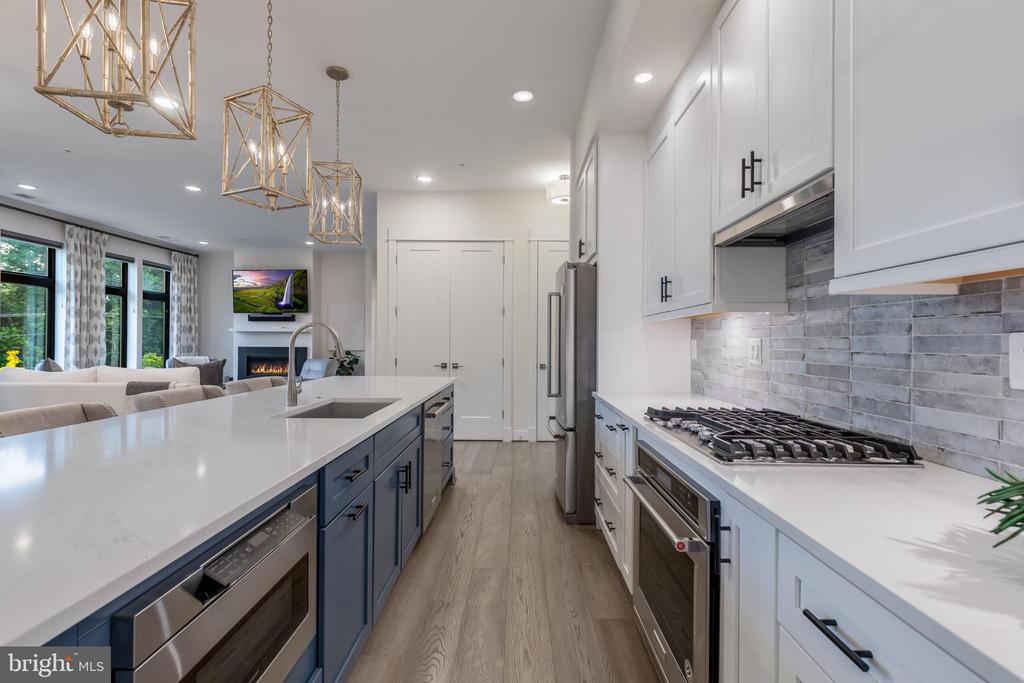 5 STATIONMASTER STREET SE Unit: 203