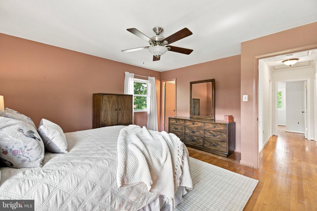 16318 HIDDEN MEADOW LANE