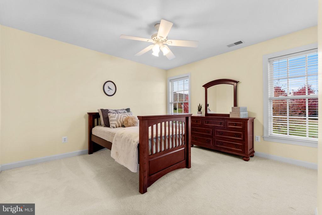 15850 Parnell Ct