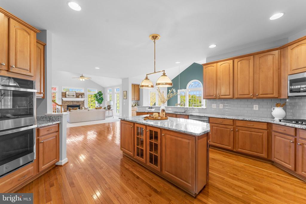 15850 Parnell Ct