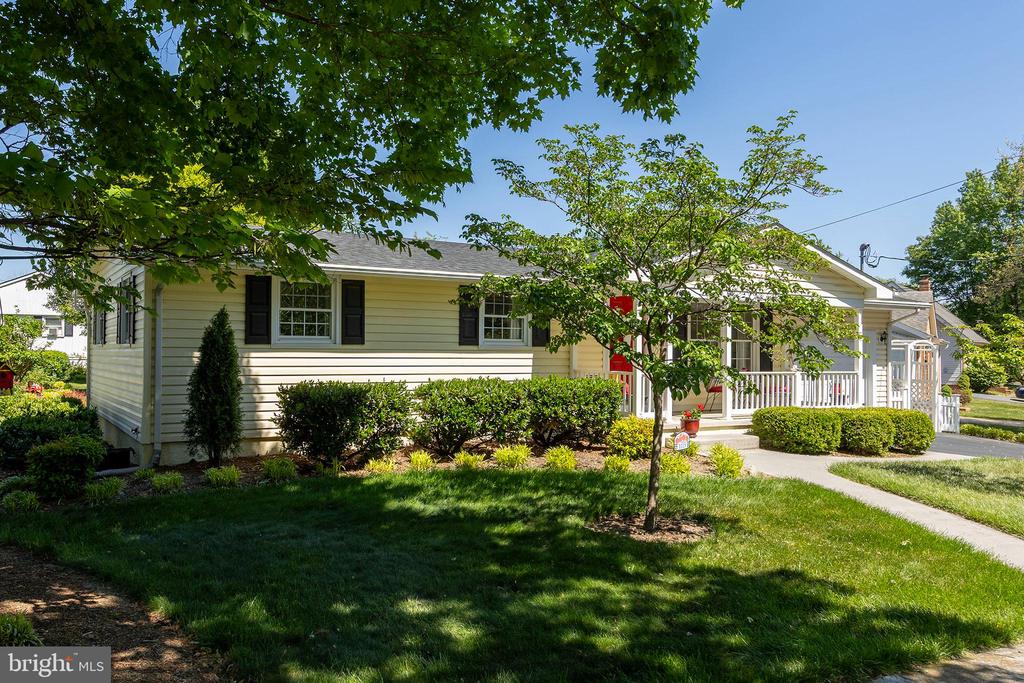 1115 OPEQUON AVENUE