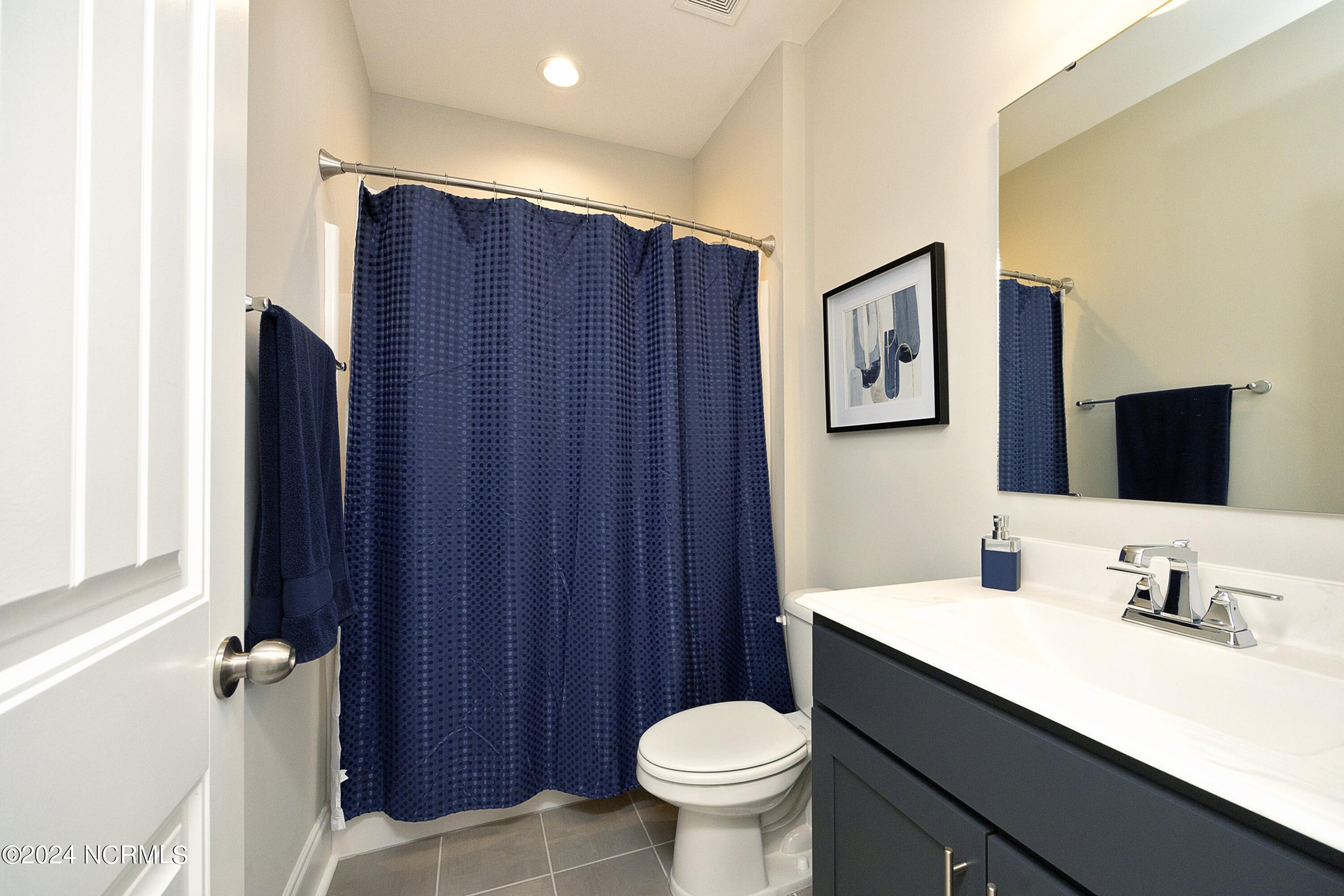 15 Winged Foot Road 8 8