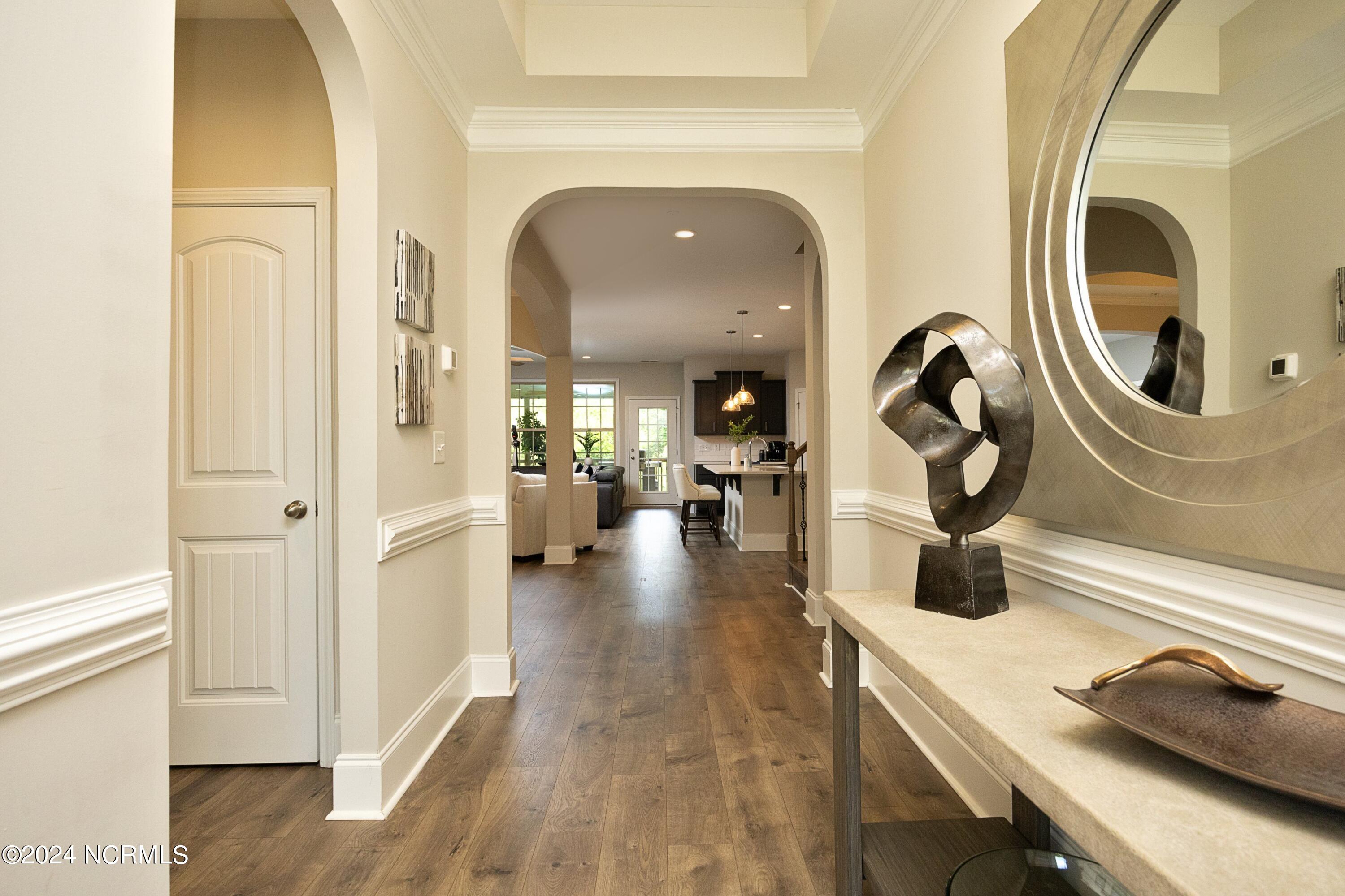 15 Winged Foot Road 8 8