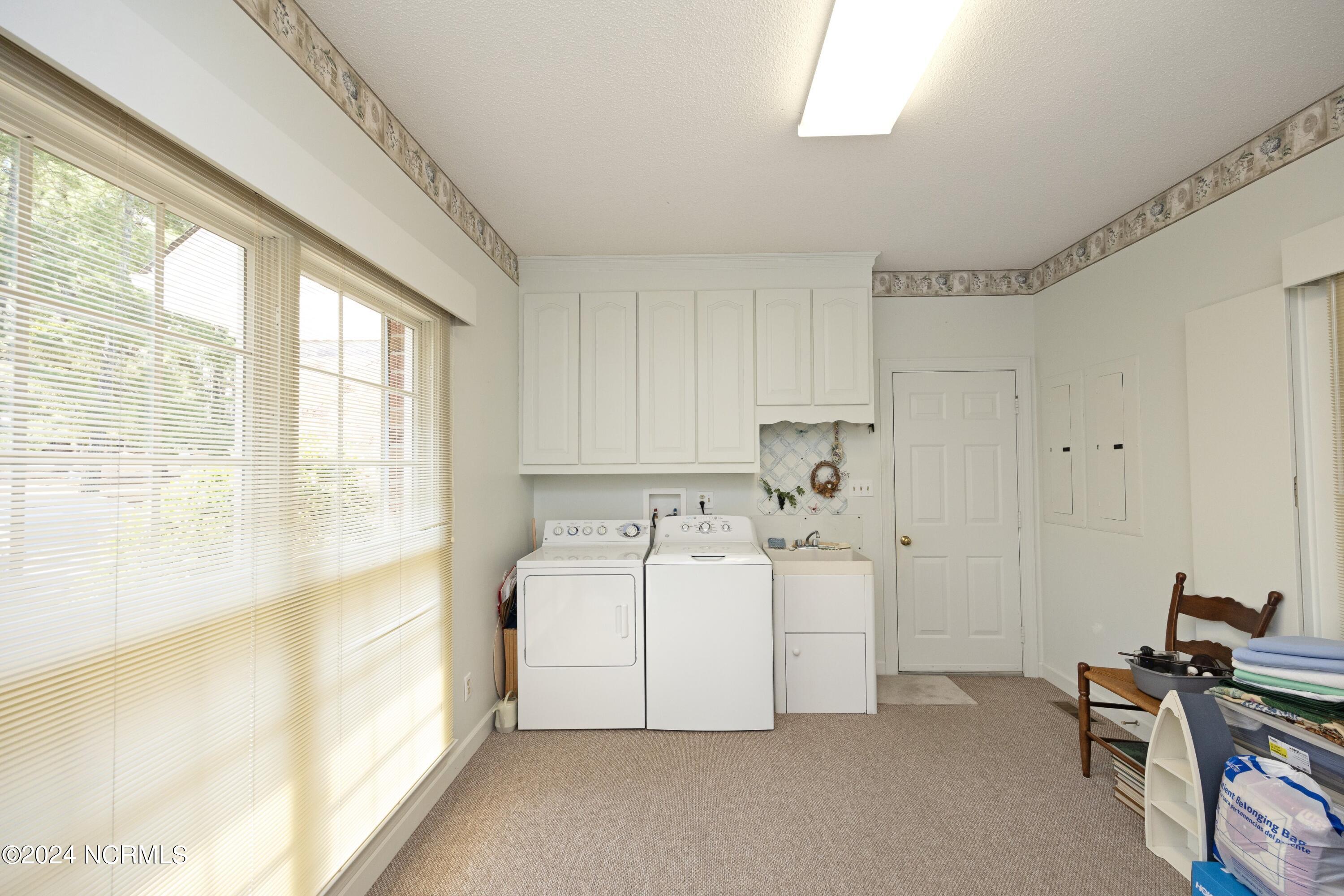 169 Devonshire Avenue W