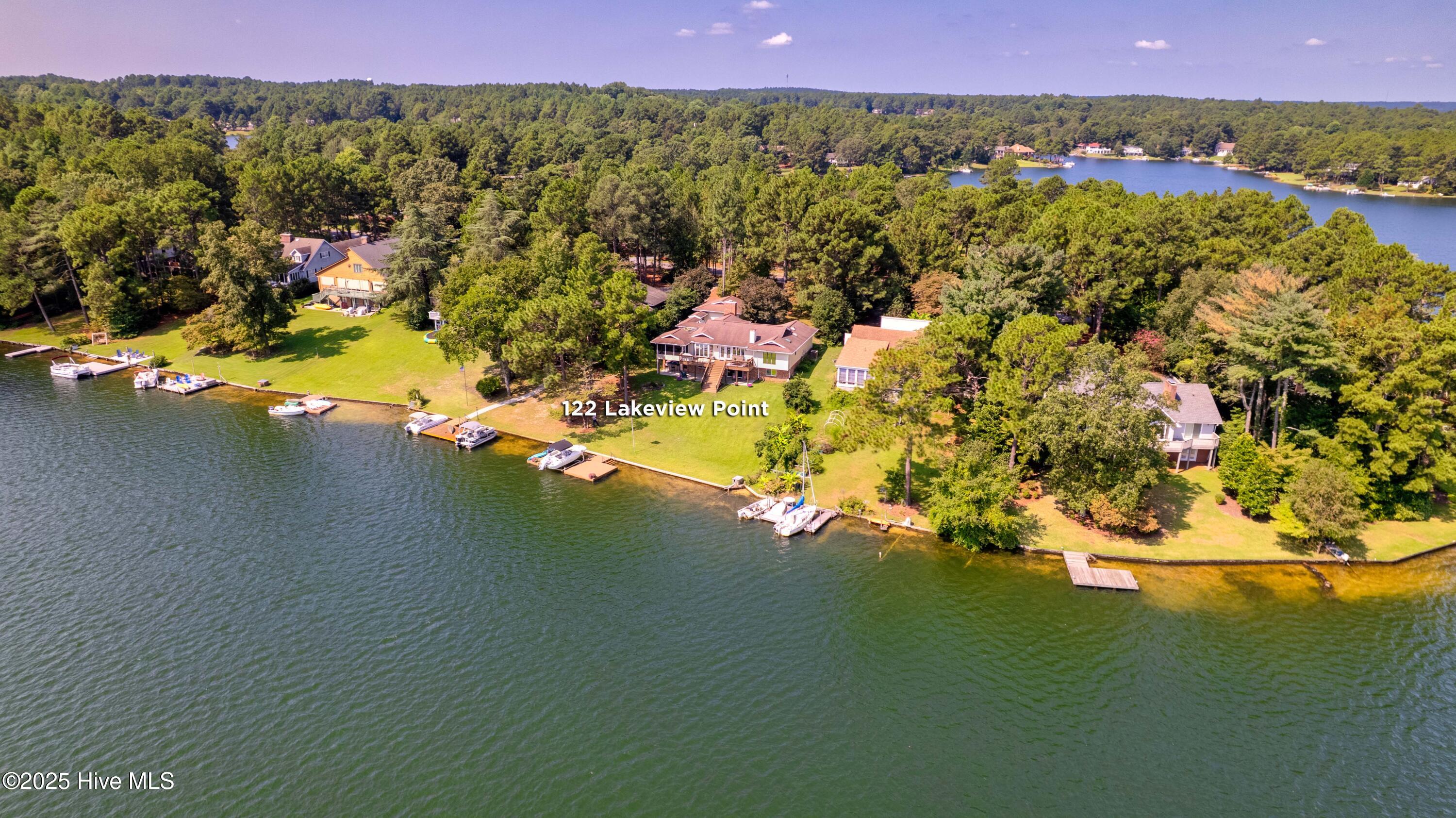 122 Lakeview Point